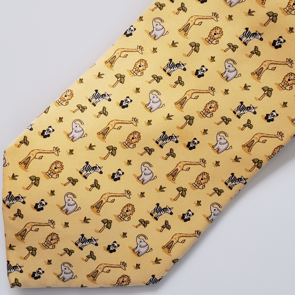 Salvatore Ferragamo necktie animal print whimsical 100% silk